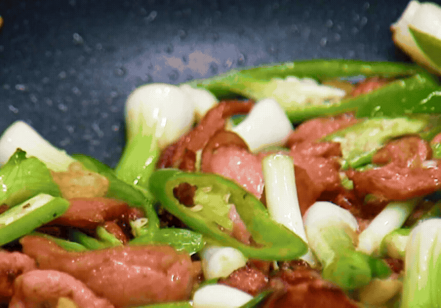 엄선된 원료육으로 만든 훈제오리 540g 상세이미지 1